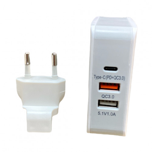 Блок питания / зарядное устройство 68W (USB-A 2шт + Type-C PD+QC3.0) LN45 